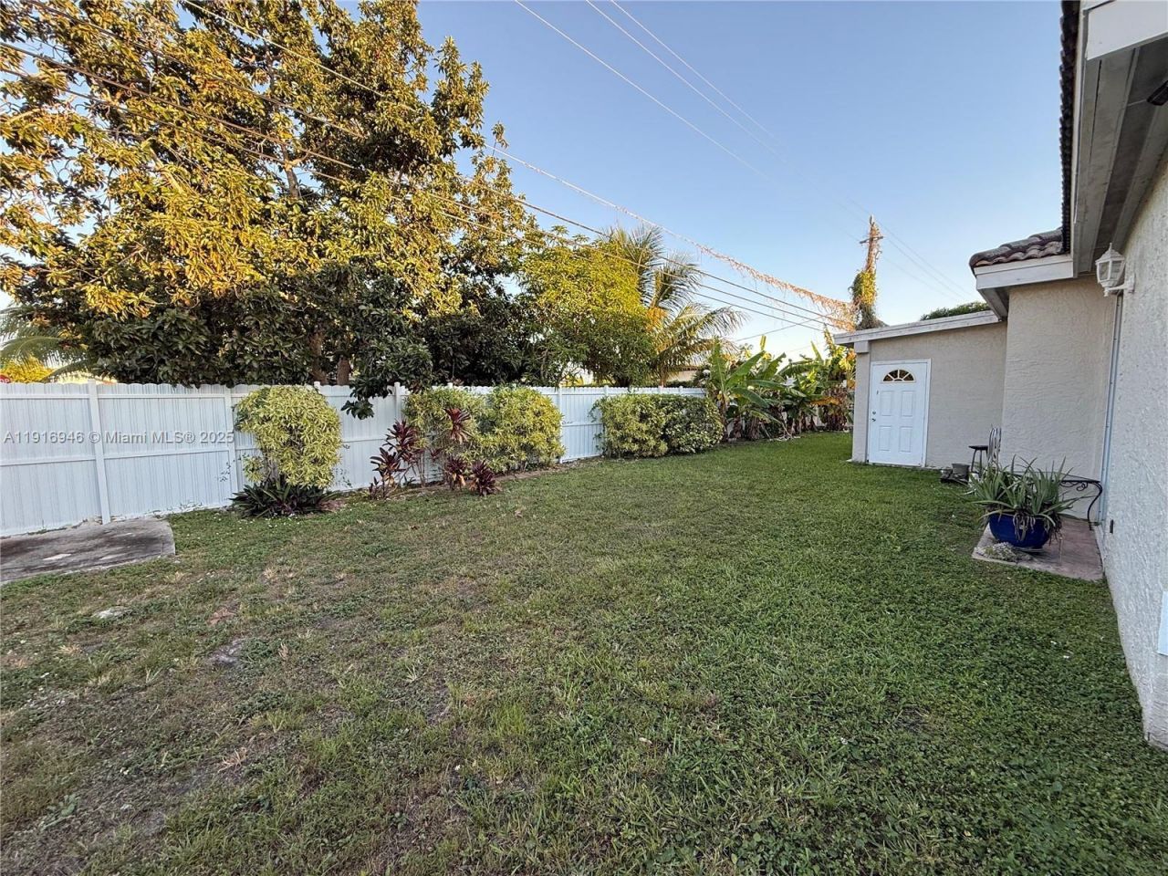 16605 SW 103rd Ct, Miami, FL 33157 Photo