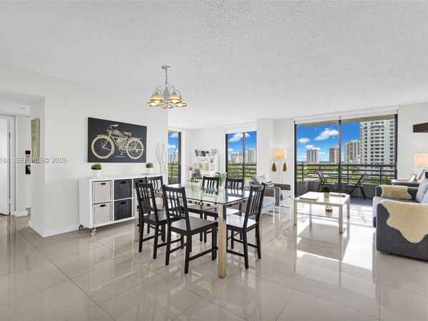 3300 NE 191st St, Unit 1007, Aventura, FL 33180