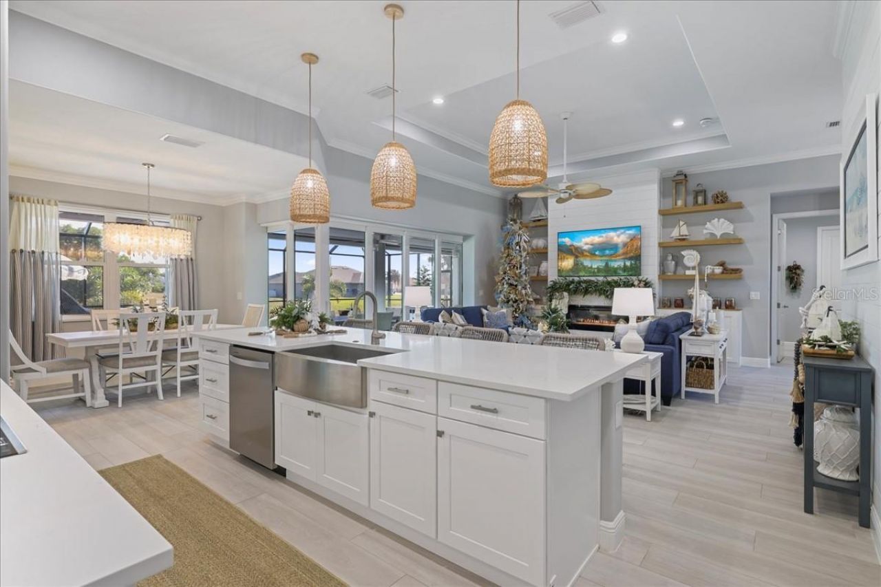 255 Rotonda Boulevard S, Rotonda West, FL 33947 Photo