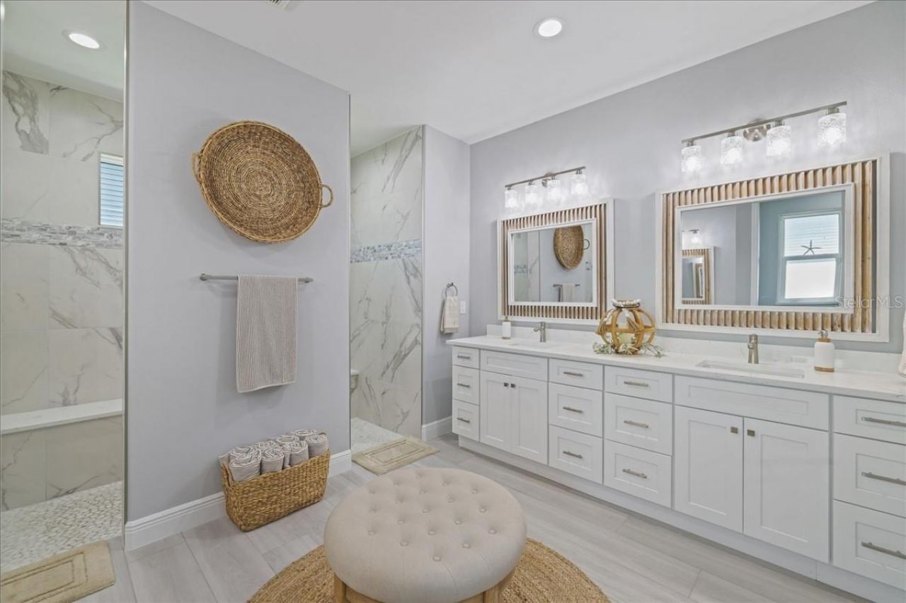 255 Rotonda Boulevard S, Rotonda West, FL 33947 Photo