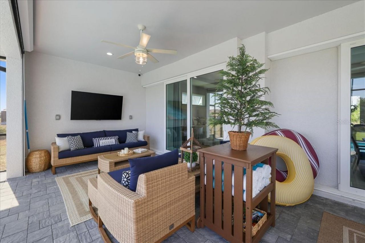 255 Rotonda Boulevard S, Rotonda West, FL 33947 Photo