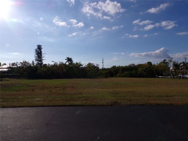 4421 PELICAN POINTE DRIVE, PUNTA GORDA, FL 33950