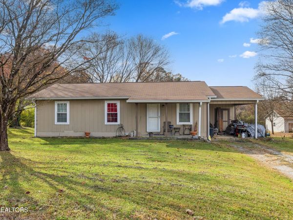 3473 Russellwood Drive, Rockford, TN 37853