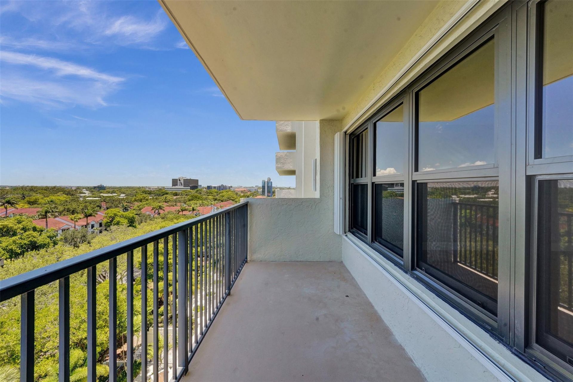 3200 Port Royale Drive, Unit 905, Fort Lauderdale, FL 33308 Photo