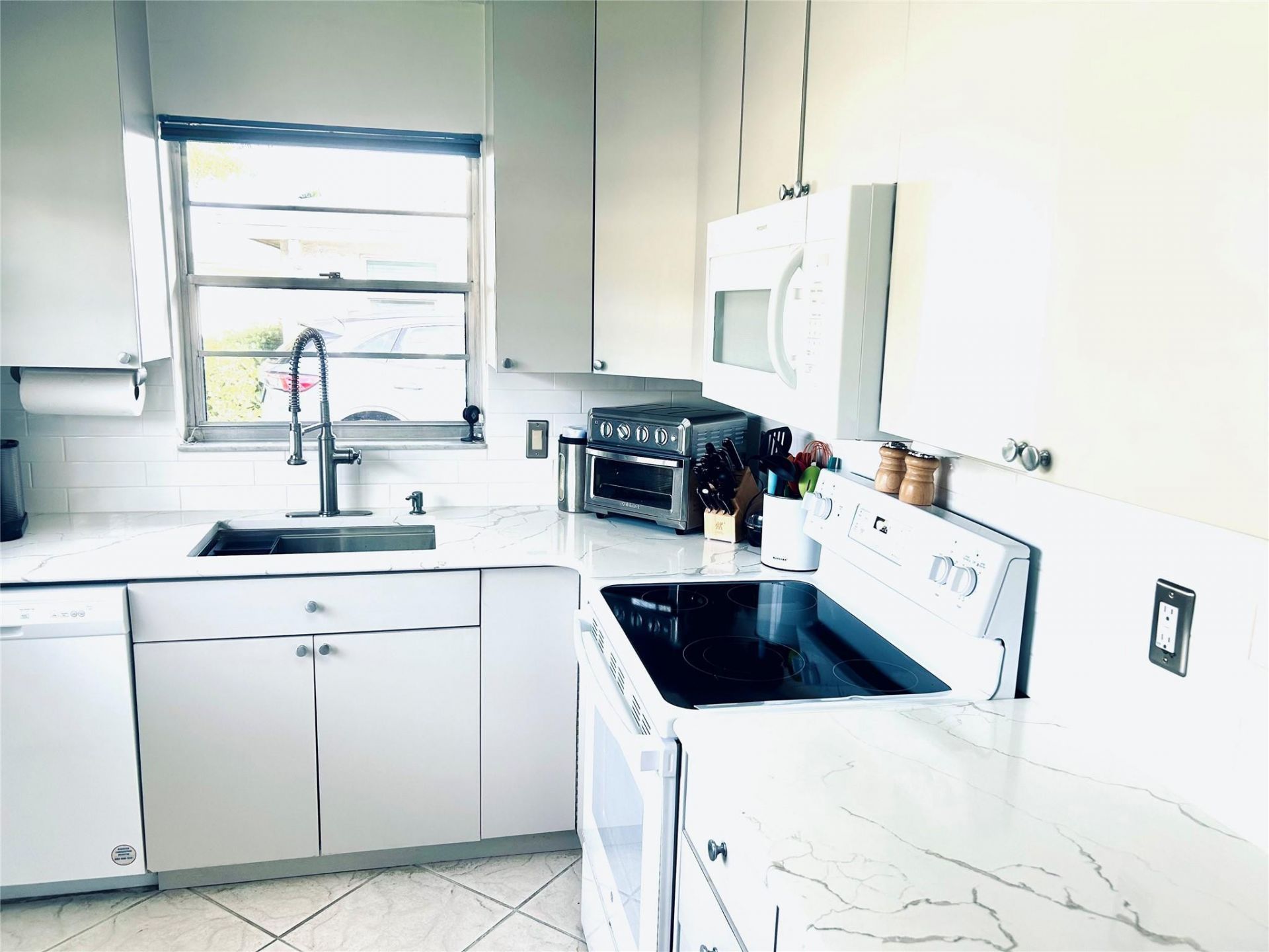 850 Meadowlark Lane, Unit 850, Delray Beach, FL 33445 Photo