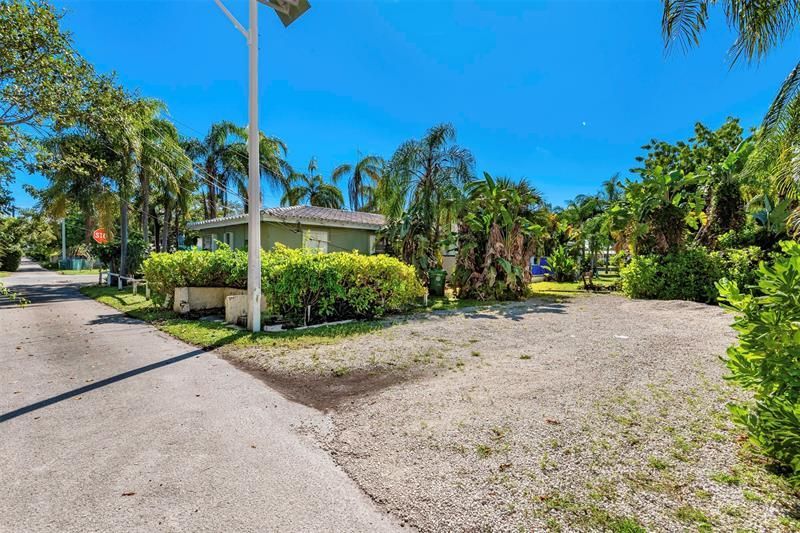 302 SW 15th St, Dania Beach, FL 33004 Photo