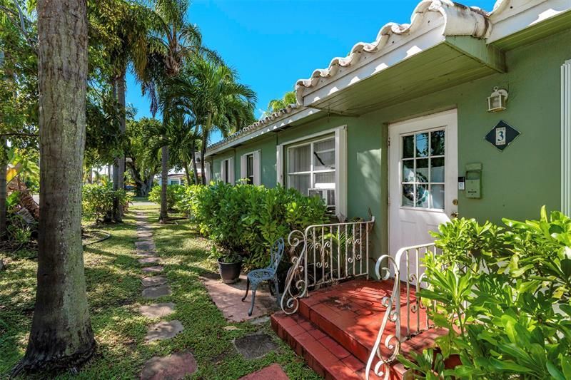 302 SW 15th St, Dania Beach, FL 33004 Photo