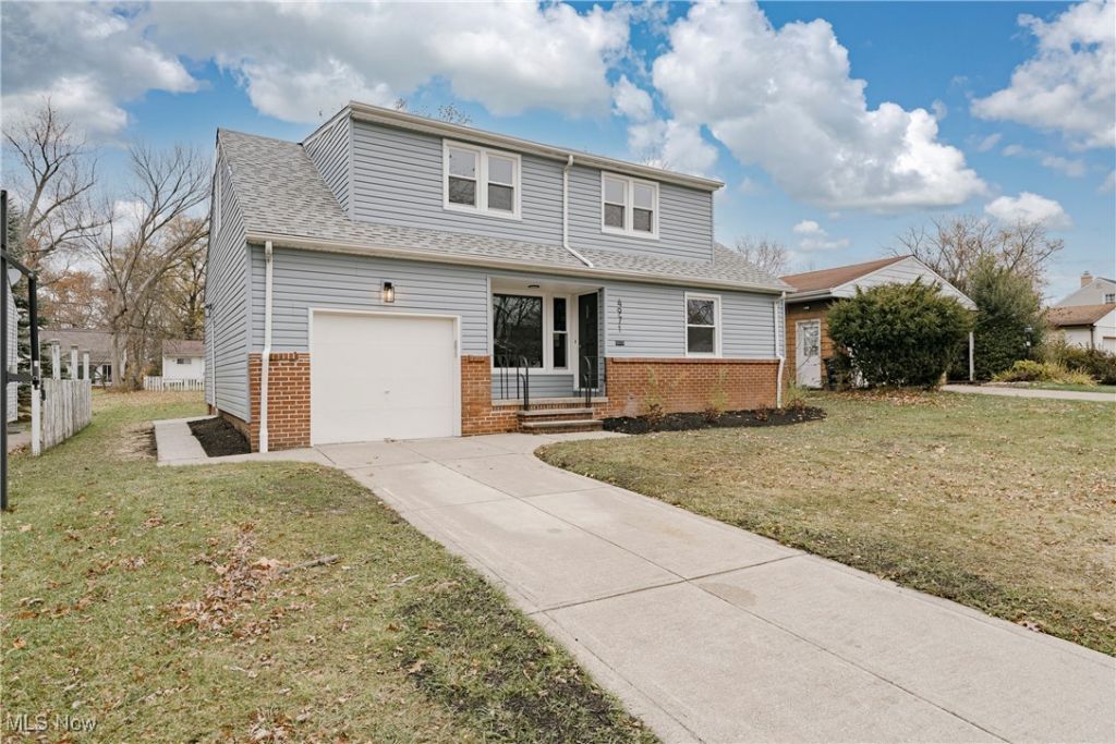 4971 S Sedgewick Road, Lyndhurst, OH 44124 Main Photo