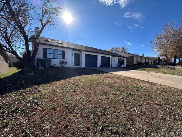 2432 & 2434 W Magnolia Street, Rogers, AR 72758