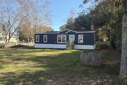 518 Knott Drive photo 4