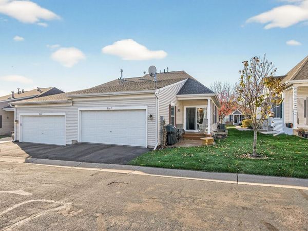 9767 Picket Drive, Eden Prairie, MN 55347
