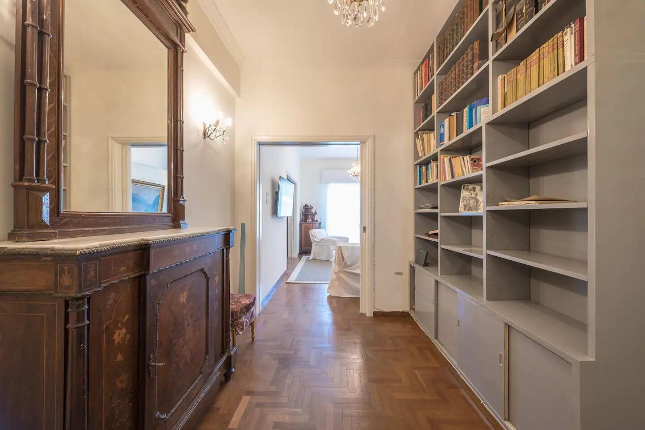 33 Makriyanni, Out Of Country, Ou 00000 Photo