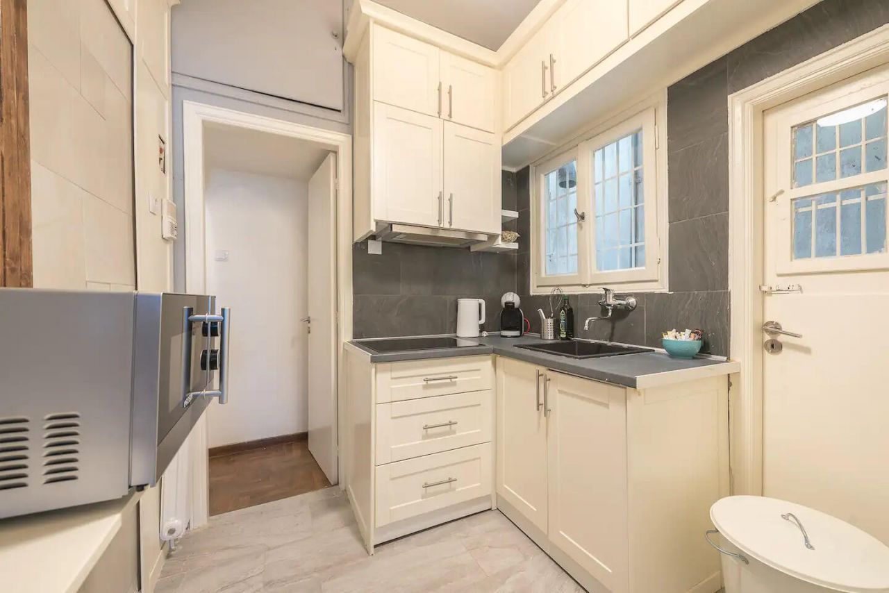 33 Makriyanni, Out Of Country, Ou 00000 Photo