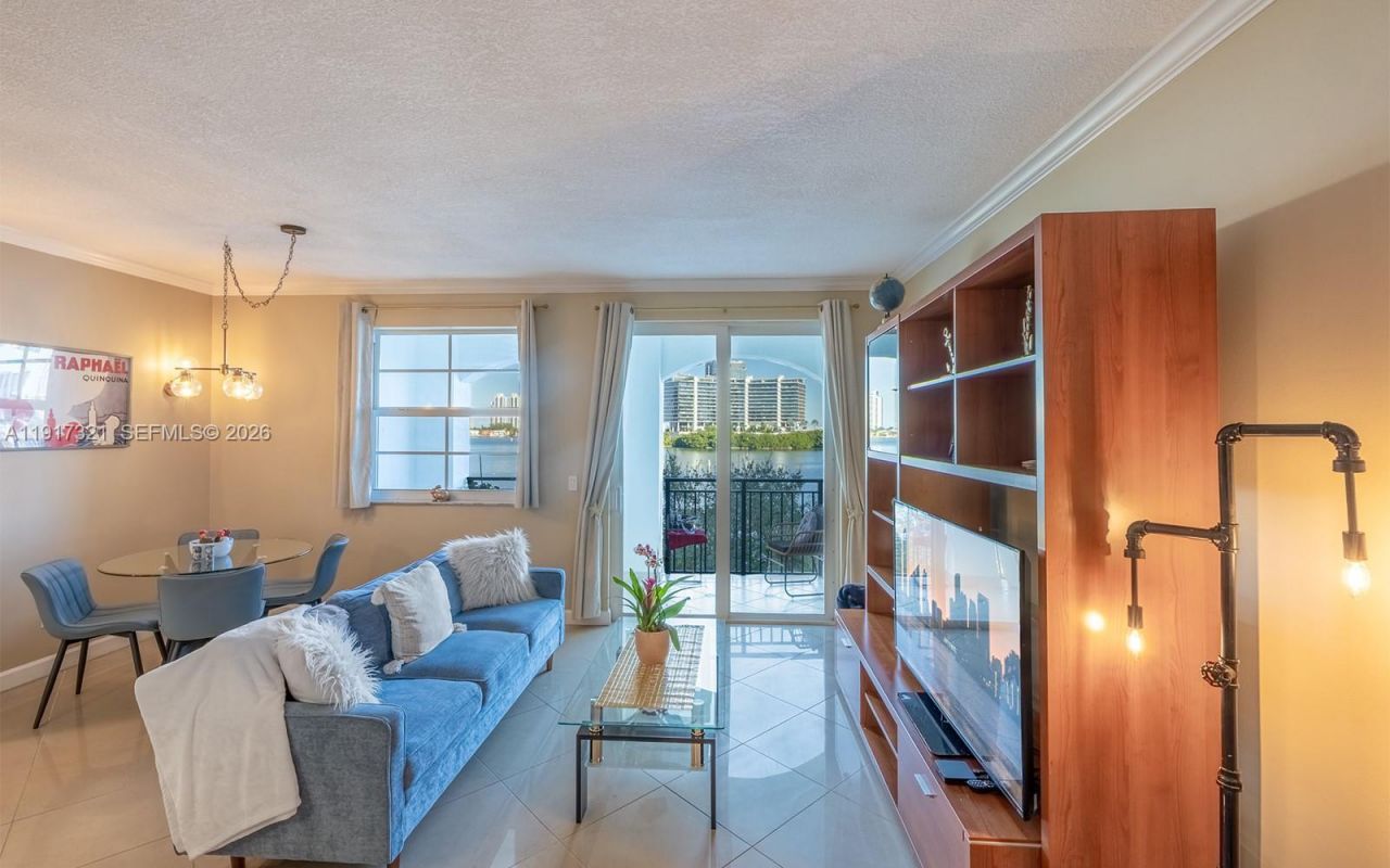 3255 NE 184th St, Unit 12406, Aventura, FL 33160 Photo