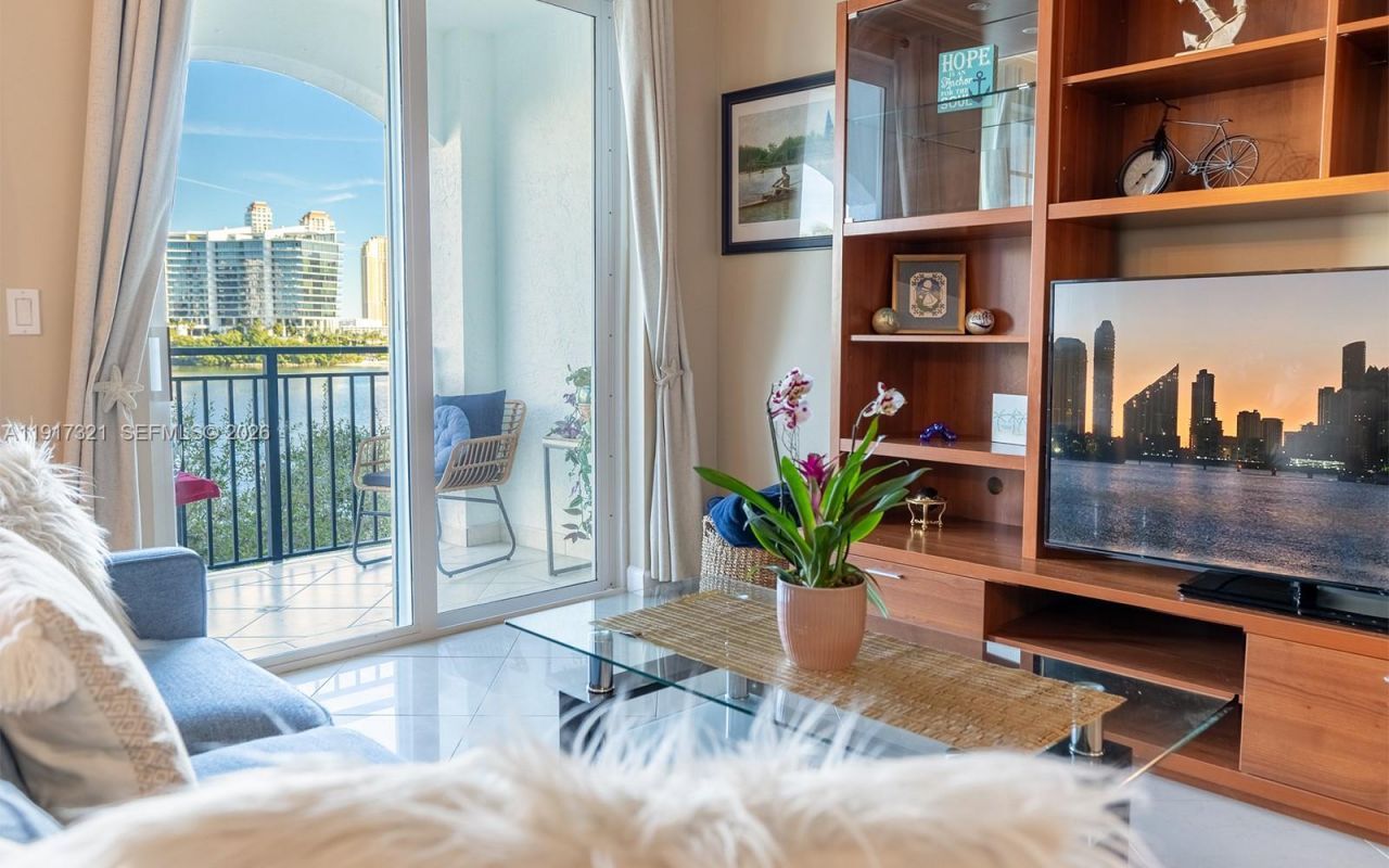 3255 NE 184th St, Unit 12406, Aventura, FL 33160 Photo