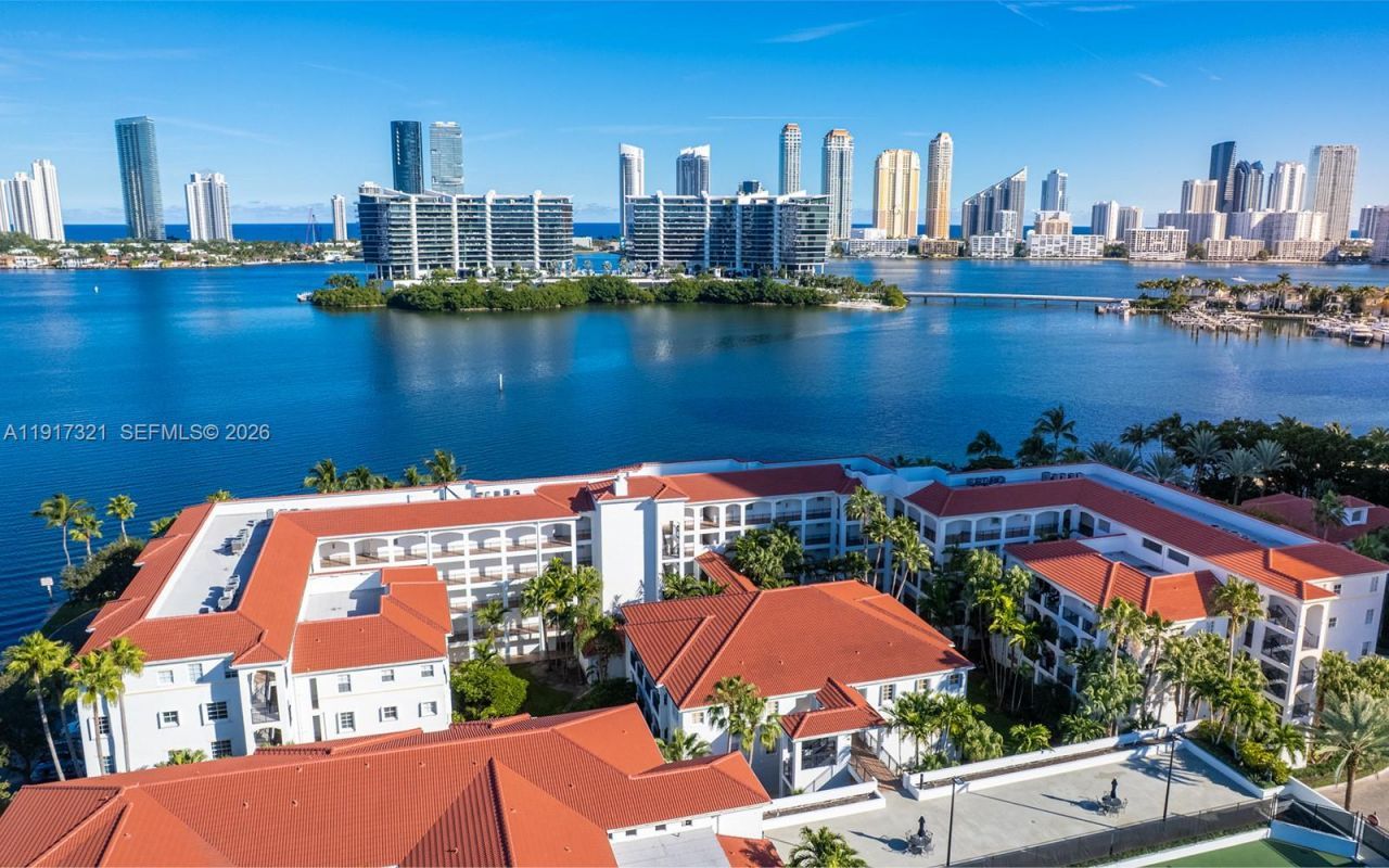 3255 NE 184th St, Unit 12406, Aventura, FL 33160 Photo