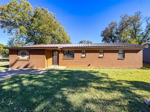 1706 N Avenue G, Haskell, TX 79521