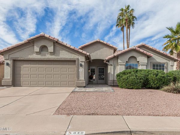 840 S PINEVIEW Drive, Chandler, AZ 85226