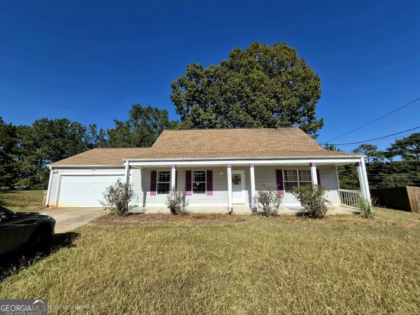 2784 Holly Berry Drive, Ellenwood, GA 30294