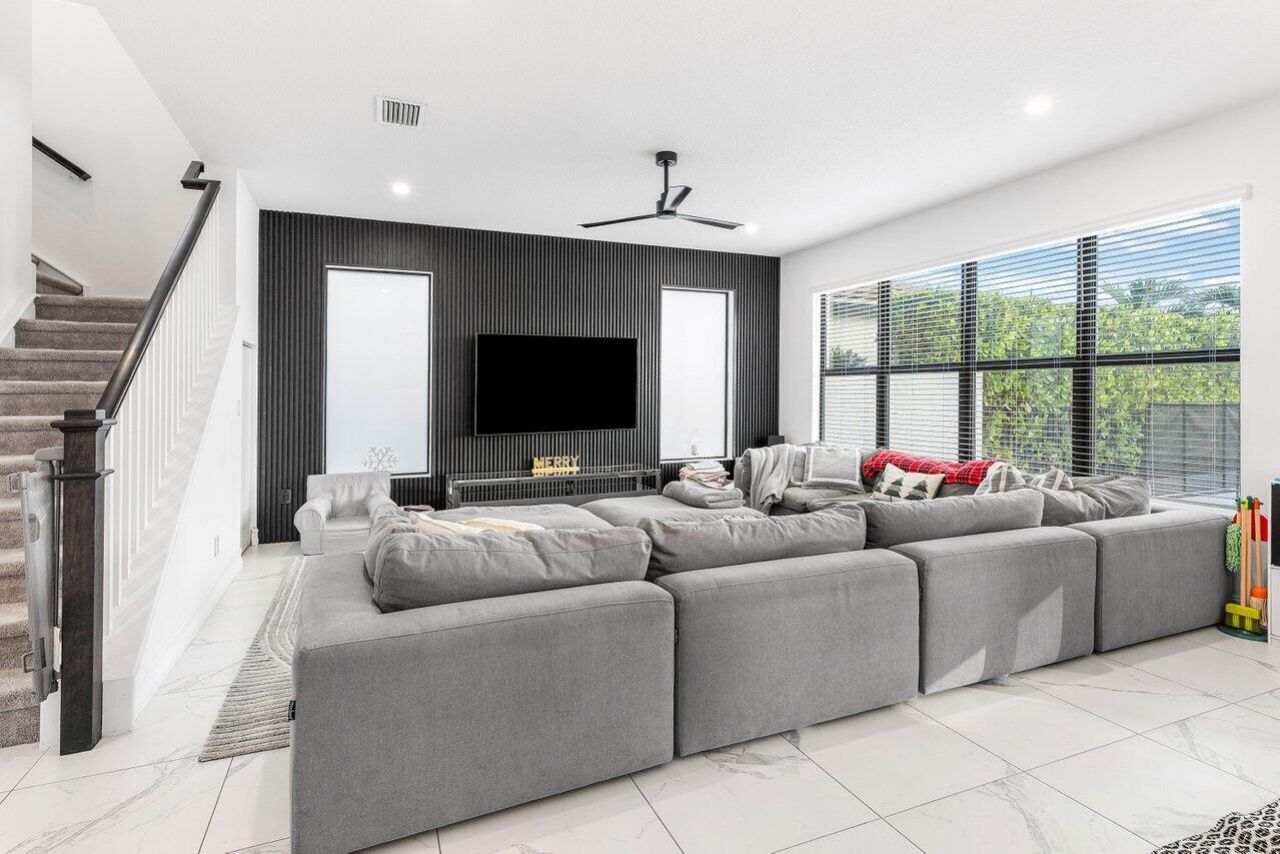 8835 Grand Prix Lane, Boynton Beach, FL 33472 Photo