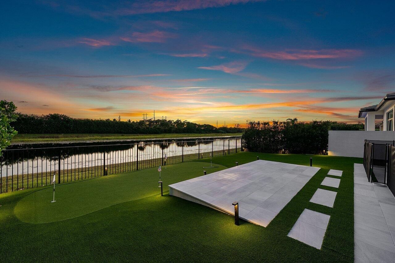 8835 Grand Prix Lane, Boynton Beach, FL 33472 Photo