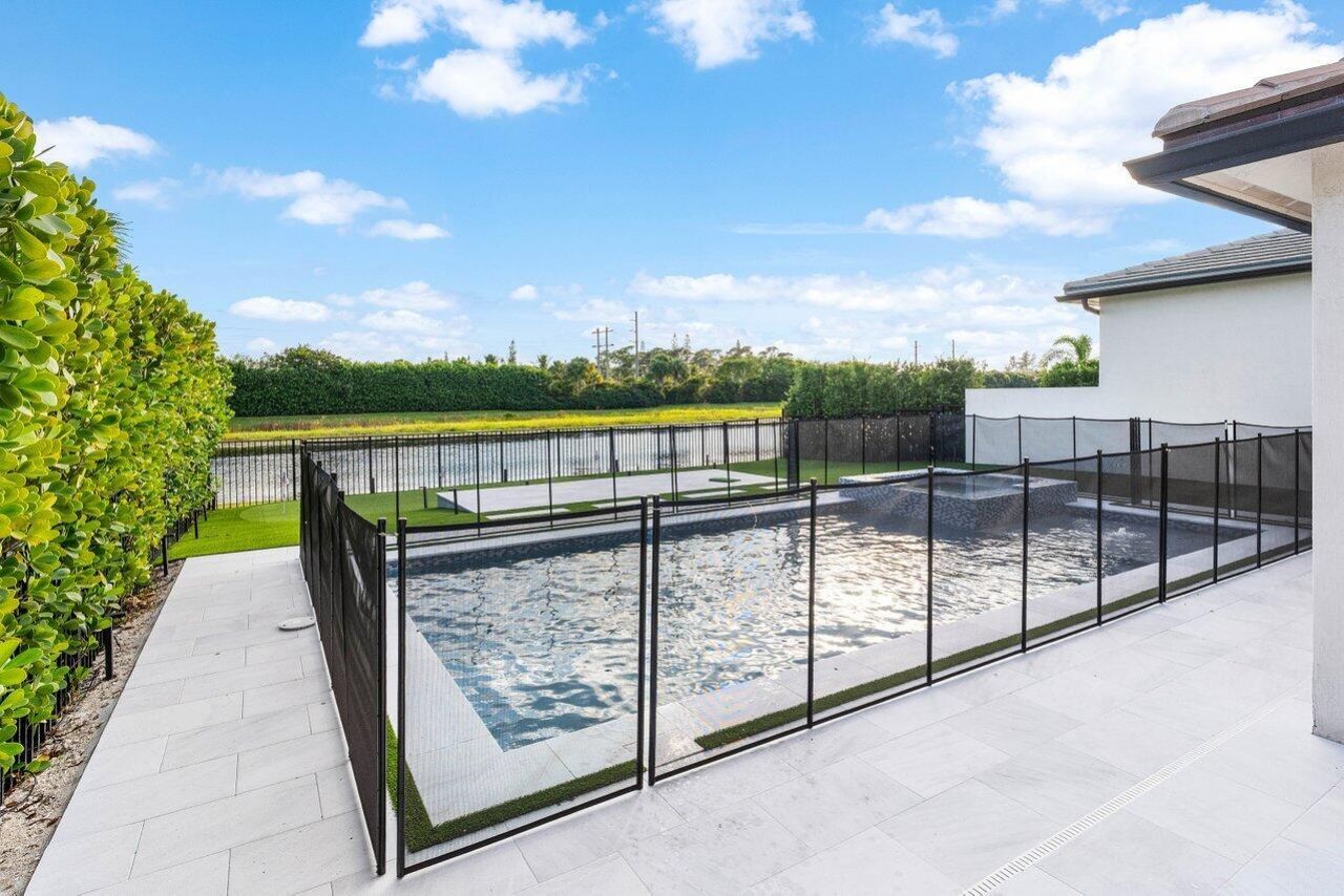 8835 Grand Prix Lane, Boynton Beach, FL 33472 Photo