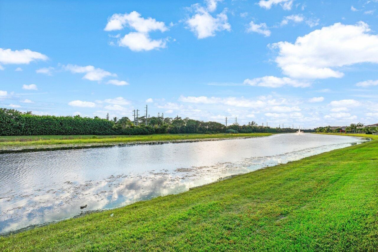 8835 Grand Prix Lane, Boynton Beach, FL 33472 Photo