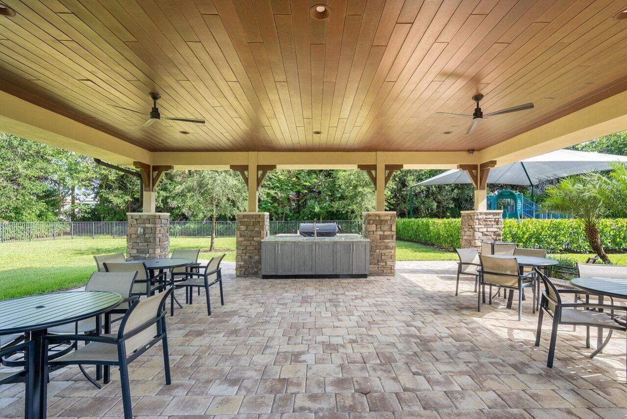 8835 Grand Prix Lane, Boynton Beach, FL 33472 Photo