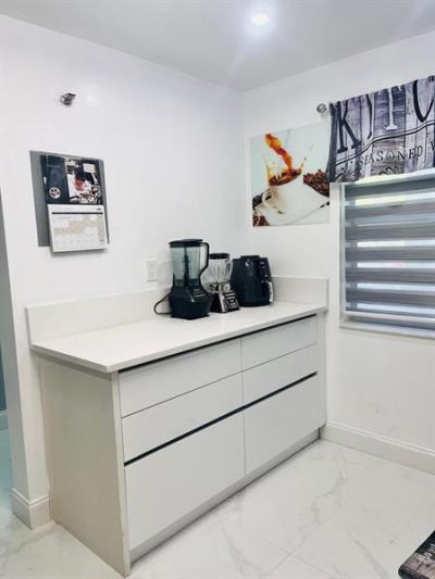 3910 Inverrary Boulevard, Unit 203B, Lauderhill, FL 33319 Photo