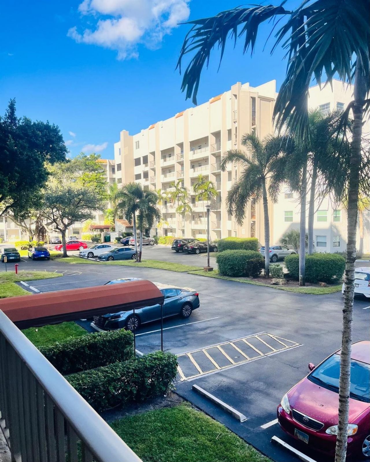 3910 Inverrary Boulevard, Unit 203B, Lauderhill, FL 33319 Photo