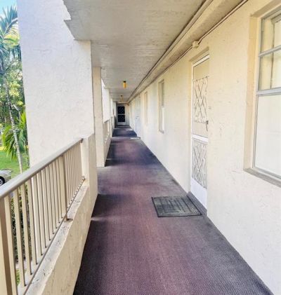 3910 Inverrary Boulevard, Unit 203B, Lauderhill, FL 33319 Photo