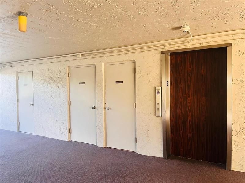 3910 Inverrary Boulevard, Unit 203B, Lauderhill, FL 33319 Photo