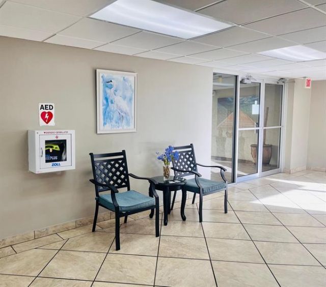 3910 Inverrary Boulevard, Unit 203B, Lauderhill, FL 33319 Photo