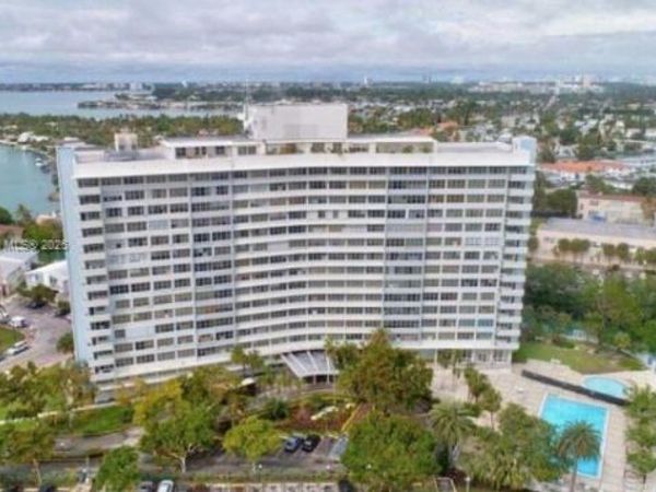 7441 Wayne Ave, Unit 4D, Miami Beach, FL 33141