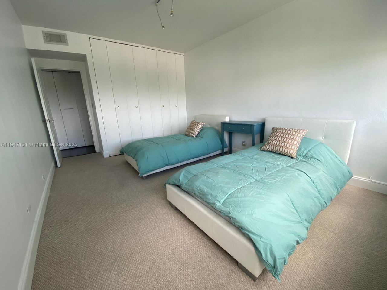 7441 Wayne Ave, Unit 4D, Miami Beach, FL 33141 Photo