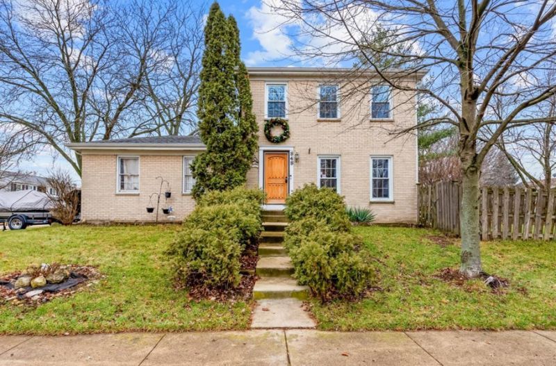 848 Birchbark Trail, Carol Stream, IL 60188 Main Photo