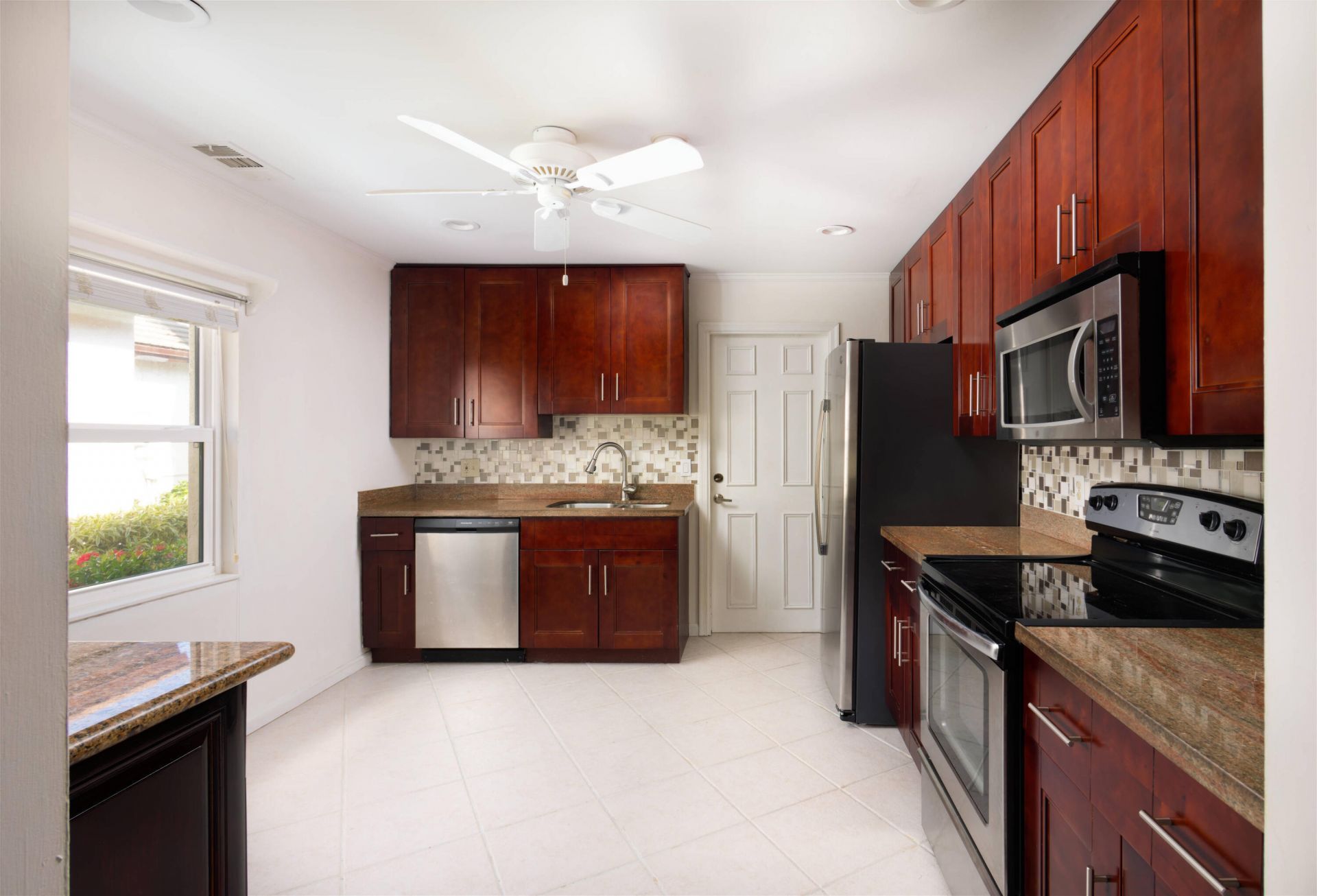 48 Ironwood Way N, Palm Beach Gardens, FL 33418 Photo