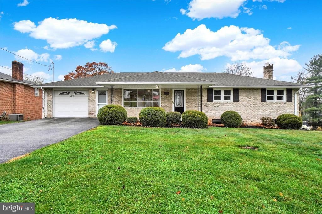 250 N Main Street, York, PA 17408 Main Photo