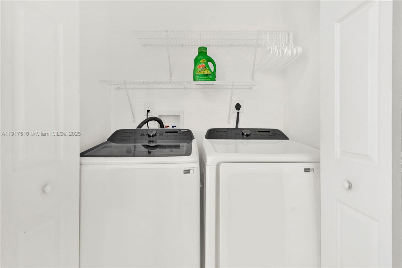 12221 SW 93rd St, Miami, FL 33186 Photo