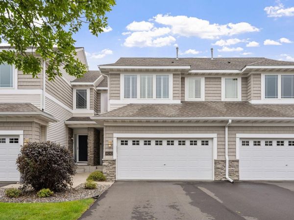 16242 50th Avenue N, Plymouth, MN 55446