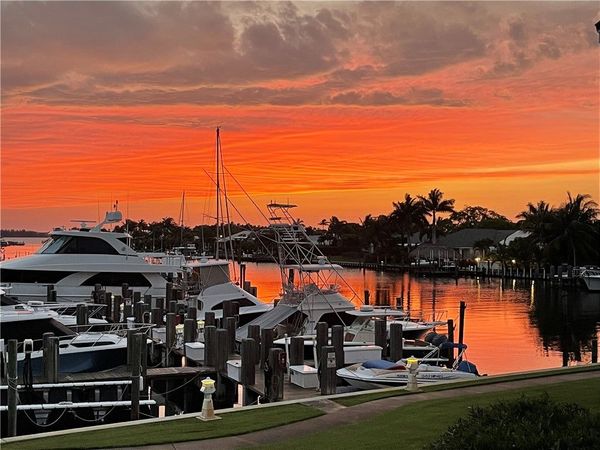 2140 Spyglass Lane, Unit 211, Vero Beach, FL 32963