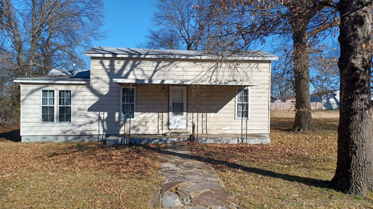 219 W Denbo Street, Catoosa, OK 74015 Main Photo