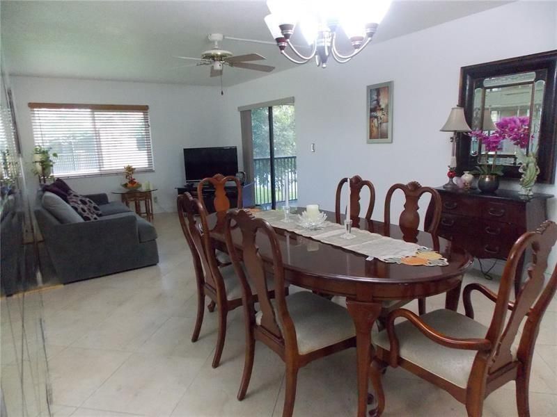 159 Lakeview Drive, Unit 203, Weston, FL 33326 Photo