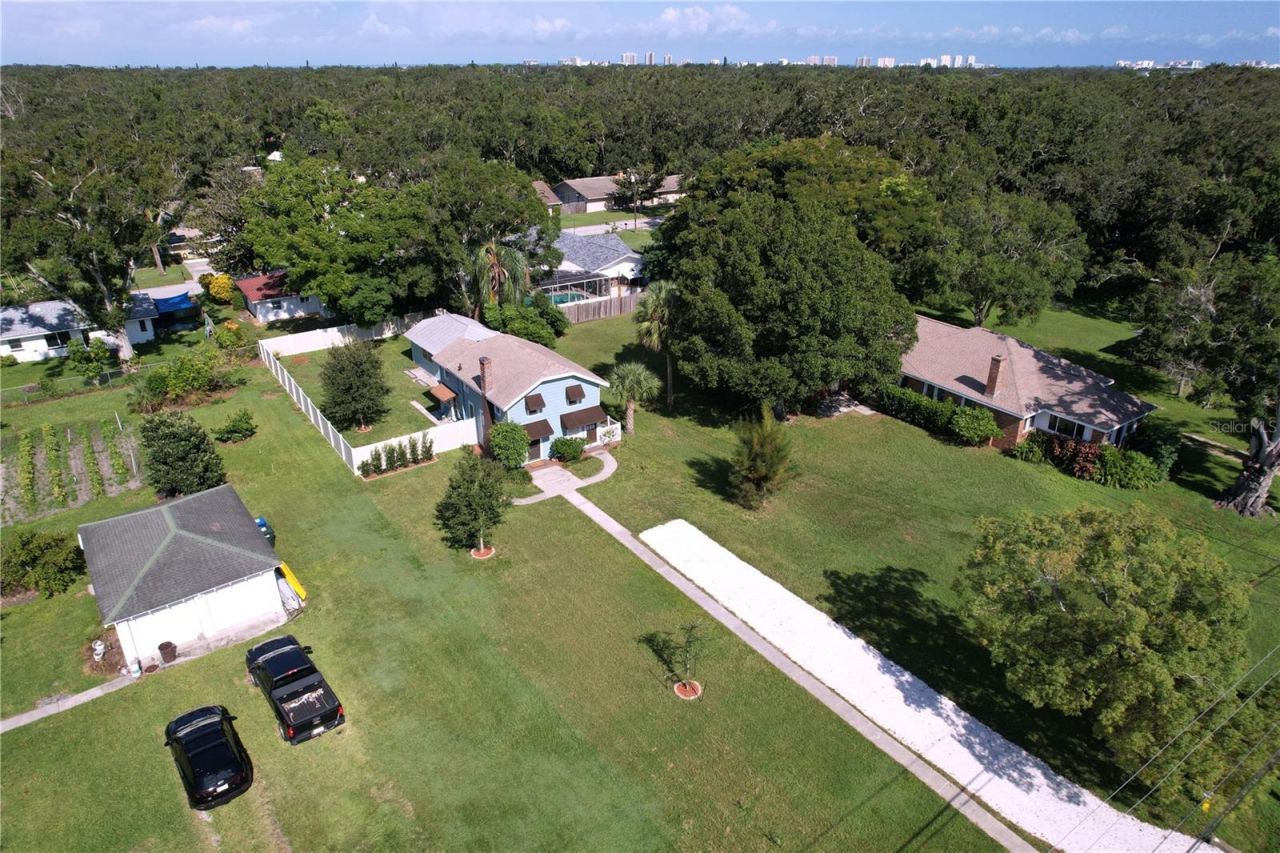 363 14th Street Nw, Largo, FL 33770 Photo