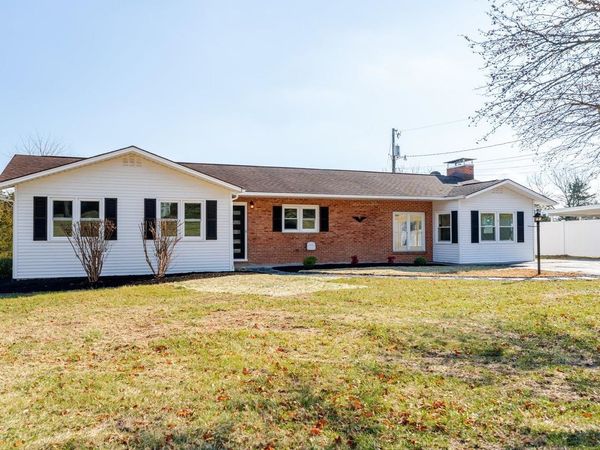 7698 NORTH VALLEY PIKE, ROCKINGHAM, VA 22802