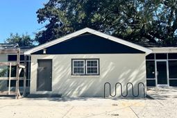 118 May Lane photo 4