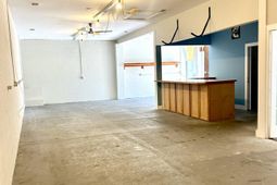 118 May Lane photo 4