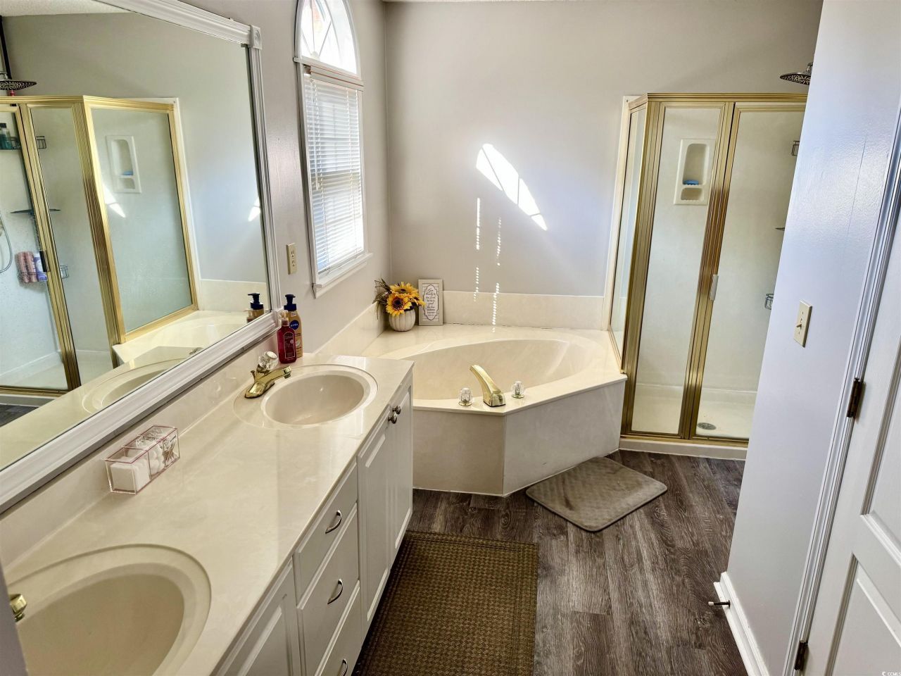 40 Governor Boone Ln. Photo 10