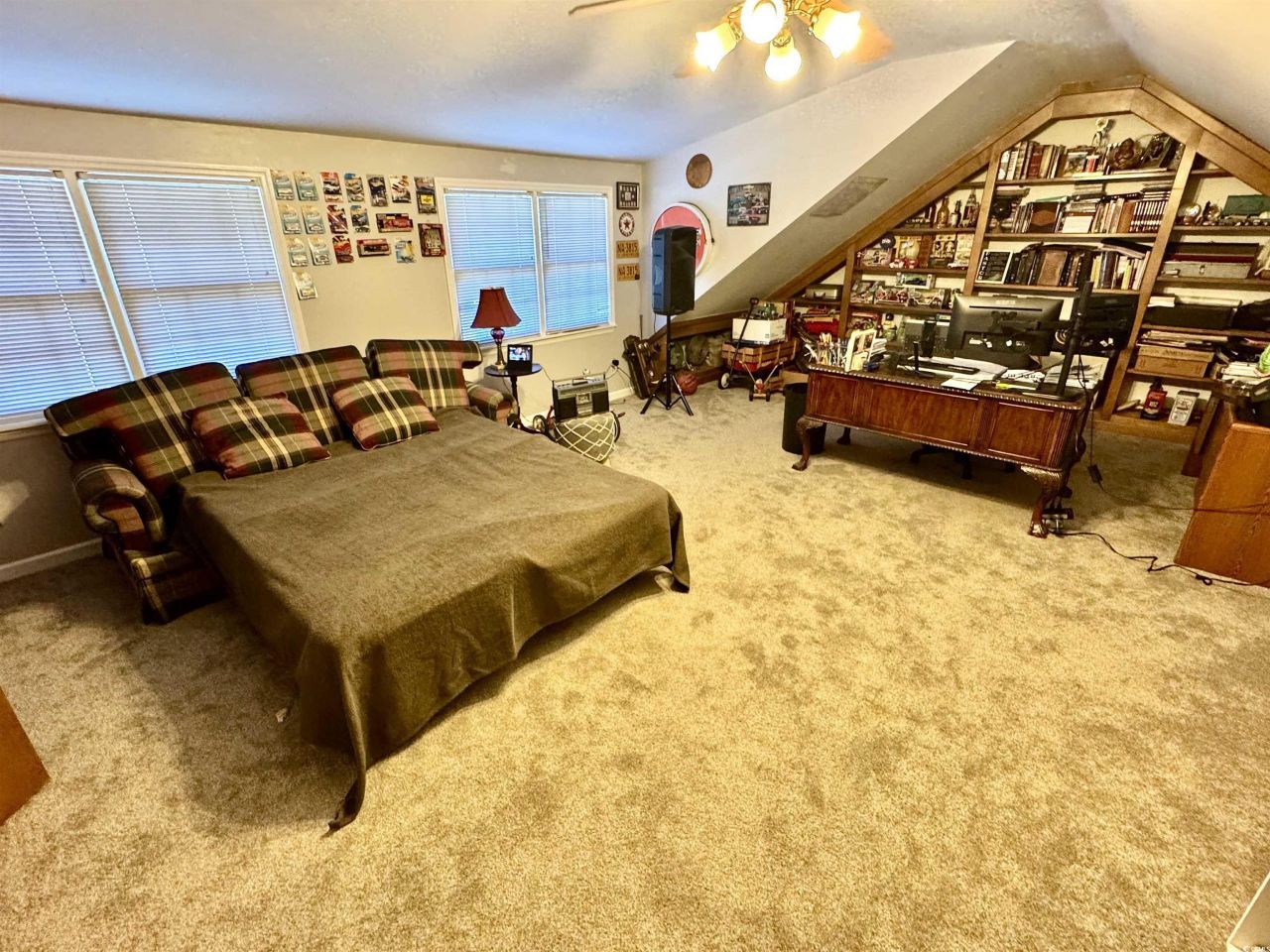 40 Governor Boone Ln. Photo 12