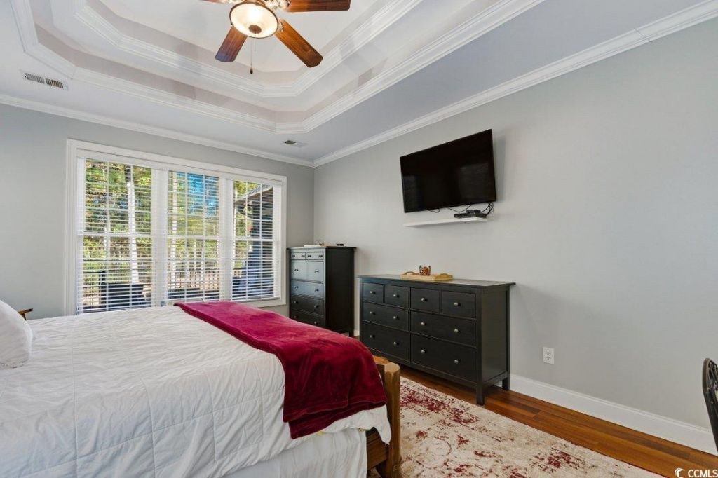 308 West End Ct. Photo 16